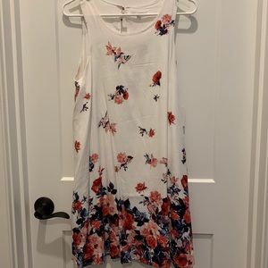 NWT Coco & Jaimeson floral sleeveless dress SZ med